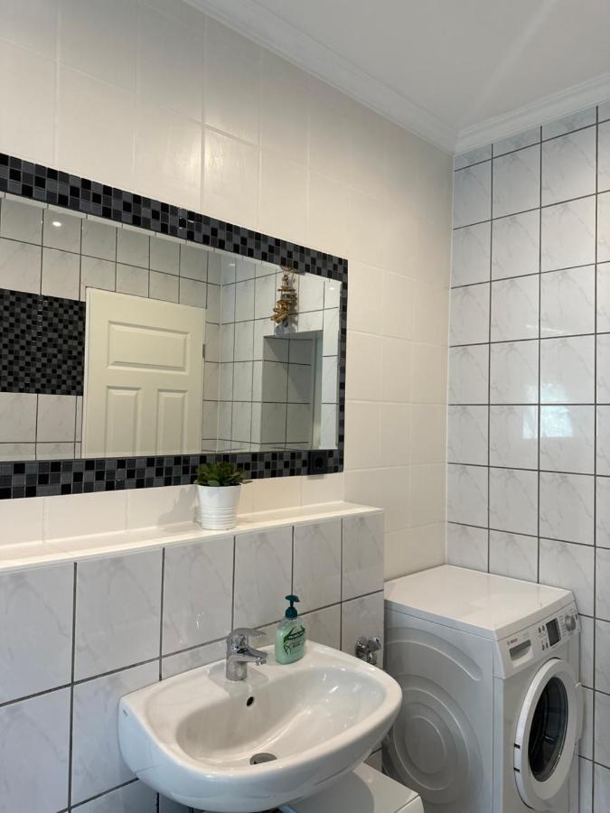 Siedlung Schonwalde Luxury Apartment Amina מראה חיצוני תמונה